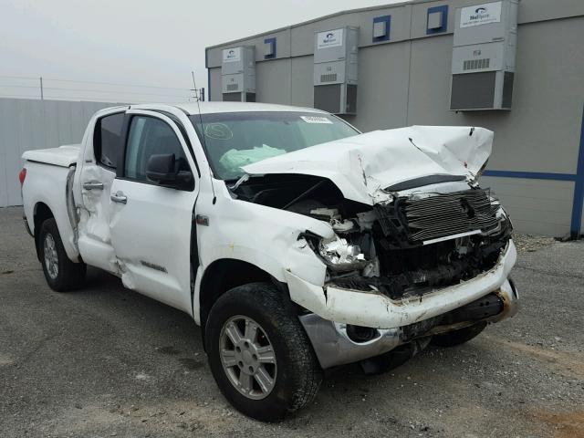 5TFDV54148X077203 - 2008 TOYOTA TUNDRA CRE WHITE photo 1