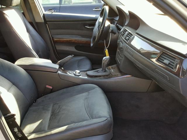 WBAVB33596KS37511 - 2006 BMW 330 I SILVER photo 5