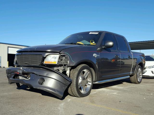 1FTRW07302KD17595 - 2002 FORD F150 SUPER GRAY photo 2