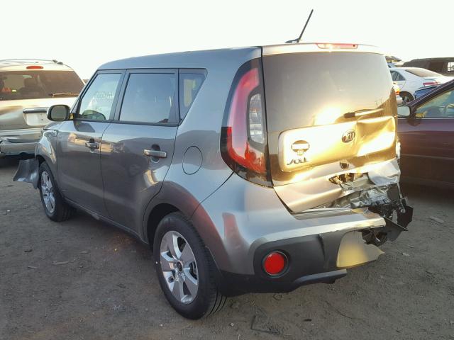 KNDJN2A23J7535480 - 2018 KIA SOUL GRAY photo 3