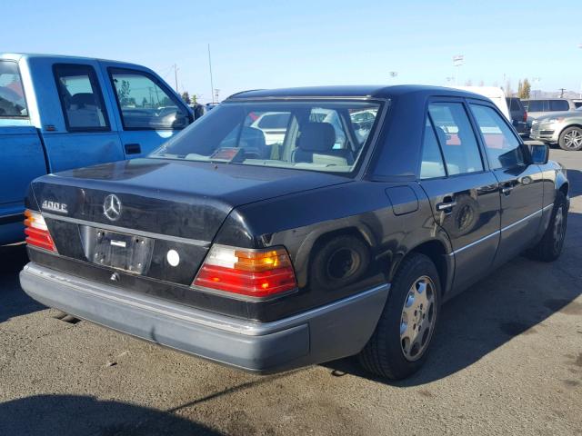 WDBEA34E4NB801471 - 1992 MERCEDES-BENZ 400 E BLACK photo 4