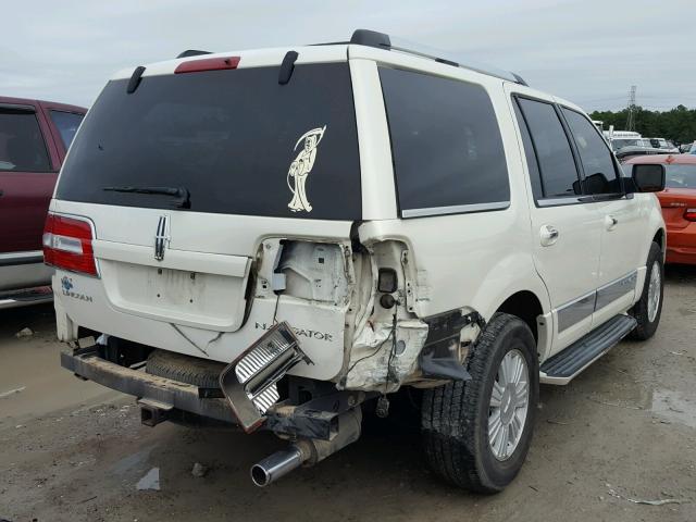 5LMFU27547LJ17352 - 2007 LINCOLN NAVIGATOR 白色 照片 4
