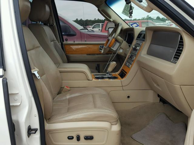 5LMFU27547LJ17352 - 2007 LINCOLN NAVIGATOR 白色 照片 5