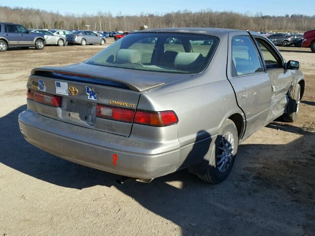 4T1BG22K5VU057711 - 1997 TOYOTA CAMRY CE BEIGE photo 4