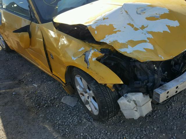 JN1AZ34D55M606826 - 2005 NISSAN 350Z COUPE YELLOW photo 9