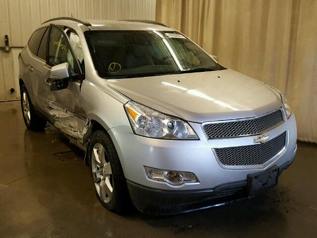 1GNKVLED5CJ396925 - 2012 CHEVROLET TRAVERSE L SILVER photo 1