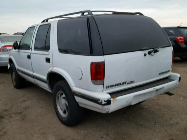 1GNDT13W5S2188091 - 1995 CHEVROLET BLAZER WHITE photo 3