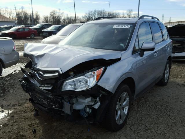 JF2SJAFC7GH415570 - 2016 SUBARU FORESTER 2 SILVER photo 2