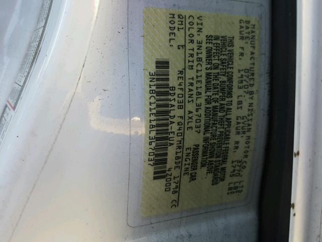 3N1BC11E18L367037 - 2008 NISSAN VERSA S WHITE photo 10