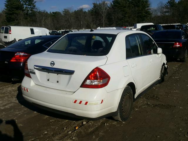 3N1BC11E18L367037 - 2008 NISSAN VERSA S WHITE photo 4