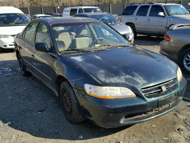 1HGCG6656XA067769 - 1999 HONDA ACCORD LX GREEN photo 1