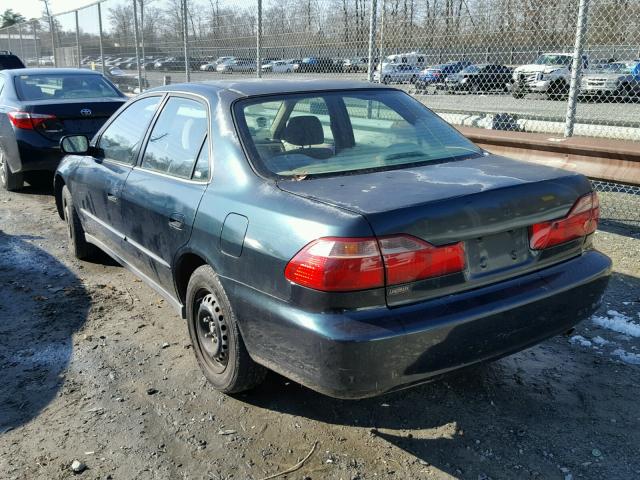 1HGCG6656XA067769 - 1999 HONDA ACCORD LX GREEN photo 3