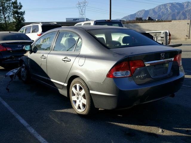 2HGFA1F58AH331682 - 2010 HONDA CIVIC LX GRAY photo 3