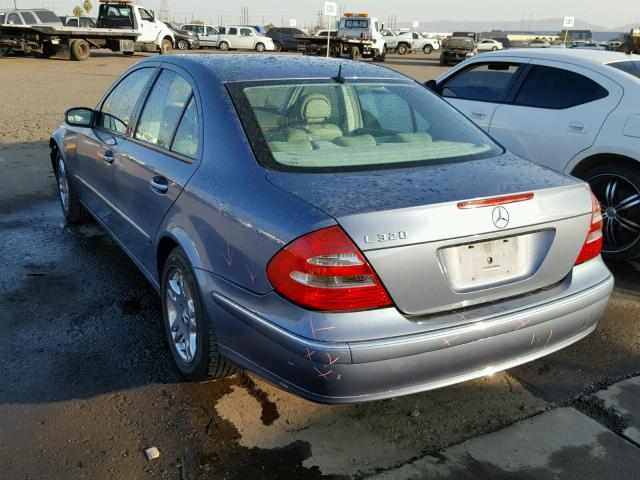 WDBUF65J73A359931 - 2003 MERCEDES-BENZ E 320 BLUE photo 3