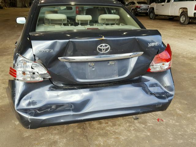 JTDBT923971016648 - 2007 TOYOTA YARIS BLACK photo 9