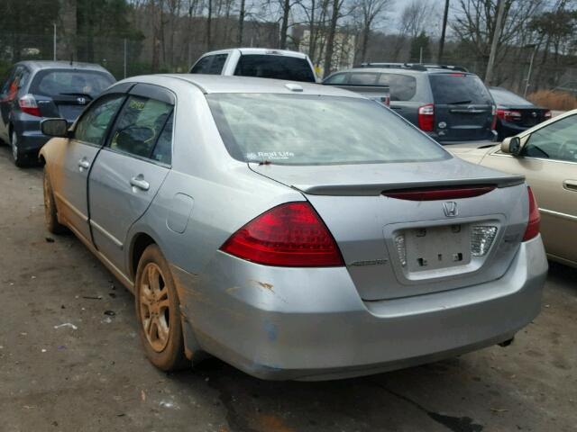 1HGCM56896A068779 - 2006 HONDA ACCORD EX SILVER photo 3