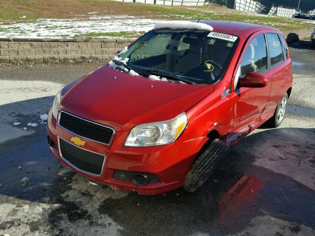 KL1TD6DE2BB142472 - 2011 CHEVROLET AVEO LS RED photo 2