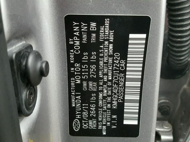 KMHGC4DF7CU172420 - 2012 HYUNDAI GENESIS 4. SILVER photo 10