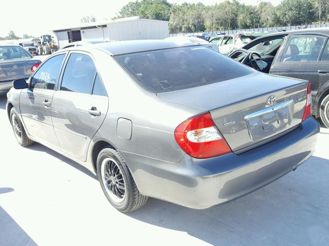 4T1BE32K62U535626 - 2002 TOYOTA CAMRY LE GRAY photo 3