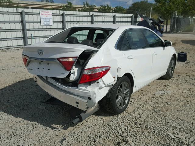 4T1BF1FK2GU157775 - 2016 TOYOTA CAMRY LE WHITE photo 4