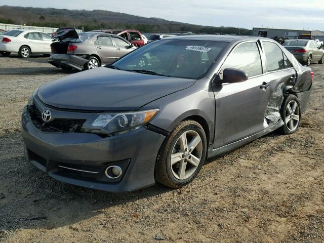 4T1BF1FK7DU712358 - 2013 TOYOTA CAMRY L CHARCOAL photo 2