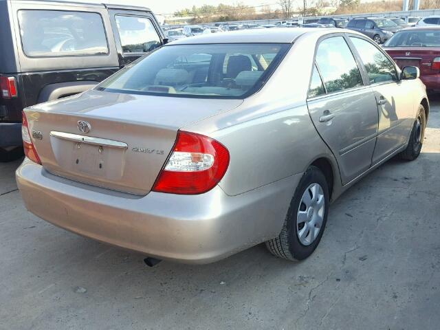 4T1BE32K13U708082 - 2003 TOYOTA CAMRY LE BEIGE photo 4