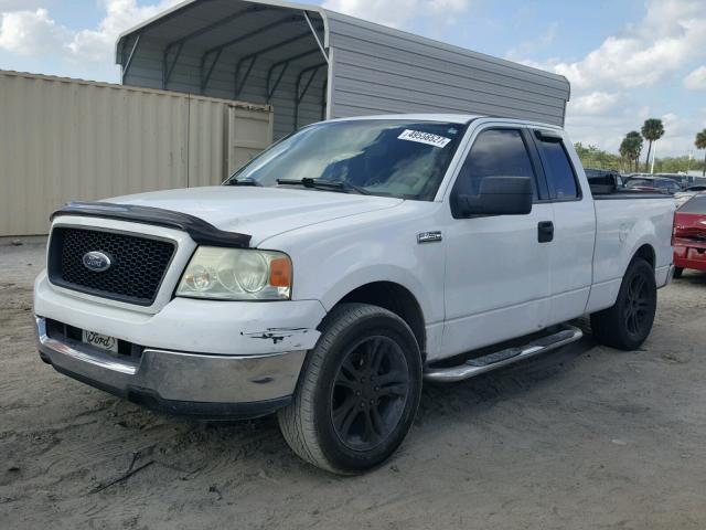 1FTRX12W05NB04427 - 2005 FORD F150 WHITE photo 2