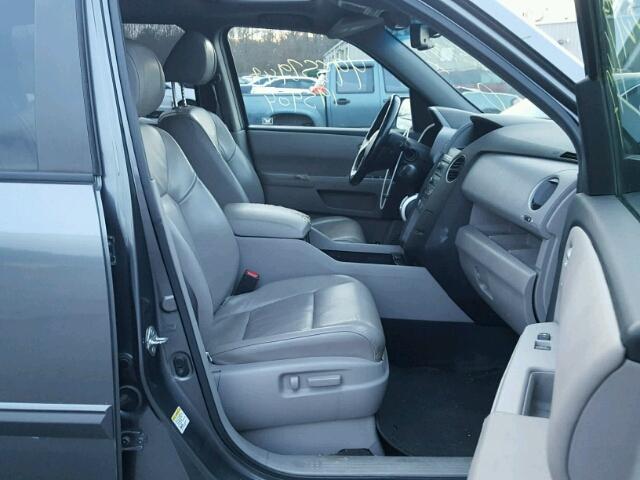 5FNYF4H66AB027076 - 2010 HONDA PILOT EXL GRAY photo 5