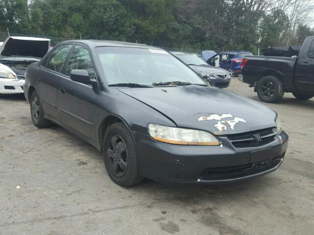 1HGCG6657XA048518 - 1999 HONDA ACCORD LX BLACK photo 1