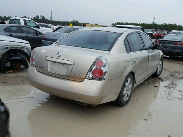 1N4AL11E05C217619 - 2005 NISSAN ALTIMA S GOLD photo 4