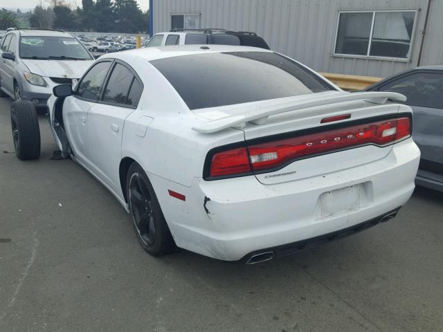 2C3CDXHG6DH589959 - 2013 DODGE CHARGER SX WHITE photo 3