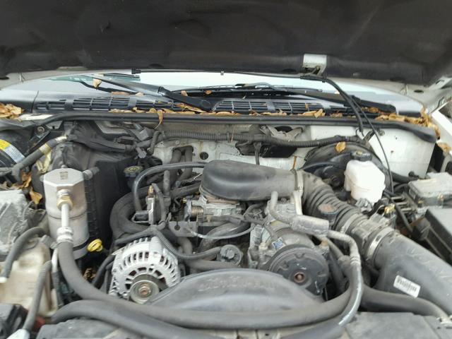 1GCCS14W21K149172 - 2001 CHEVROLET S TRUCK S1 WHITE photo 7