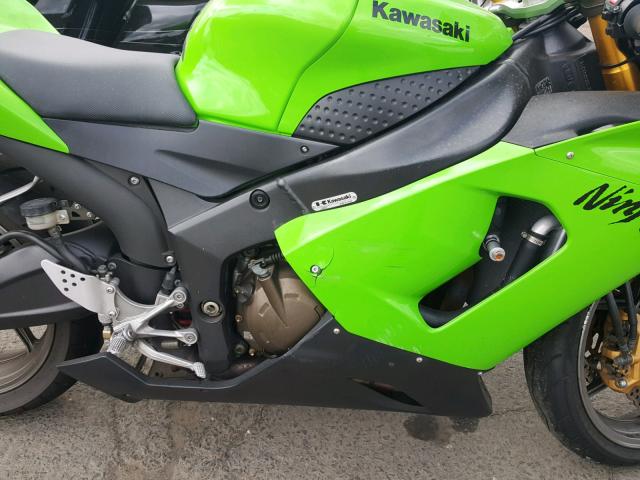 JKBZXJC156A046378 - 2006 KAWASAKI ZX636 C1 GREEN photo 7