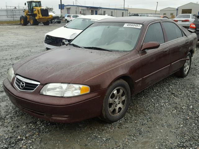 1YVGF22C725302336 - 2002 MAZDA 626 LX MAROON photo 2