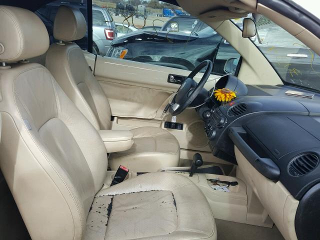 3VWSG31Y76M313947 - 2006 VOLKSWAGEN NEW BEETLE თაფლისფერი ფოტო 5
