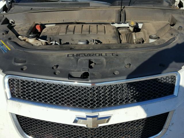 1GNLRFED8AS111779 - 2010 CHEVROLET TRAVERSE L WHITE photo 7