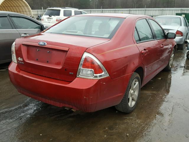 3FAFP07Z96R147524 - 2006 FORD FUSION SE RED photo 4