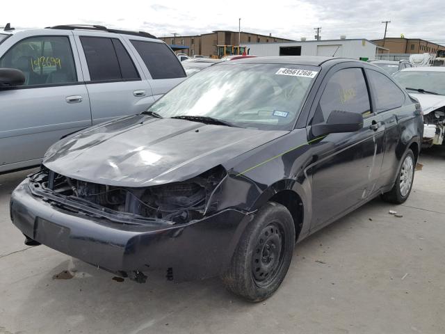 1FAHP32N08W255870 - 2008 FORD FOCUS S/SE BLACK photo 2