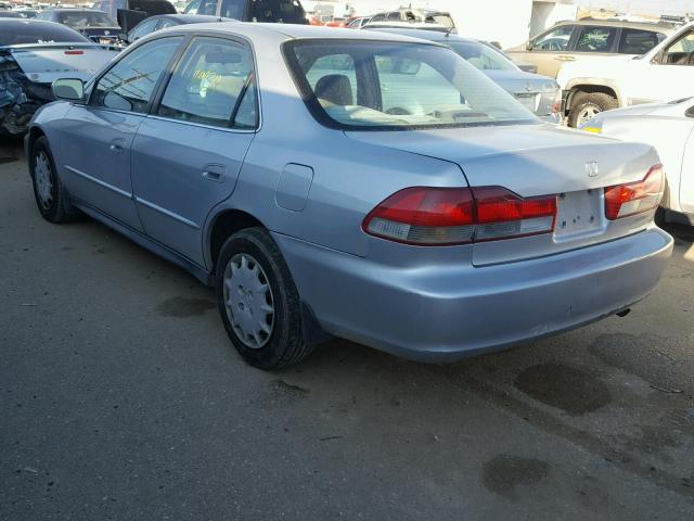 1HGCG66512A091471 - 2002 HONDA ACCORD LX SILVER photo 3