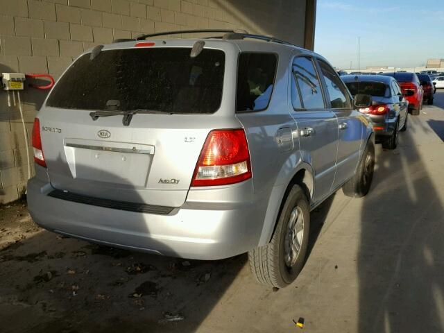 KNDJD733155490675 - 2005 KIA SORENTO EX SILVER photo 4