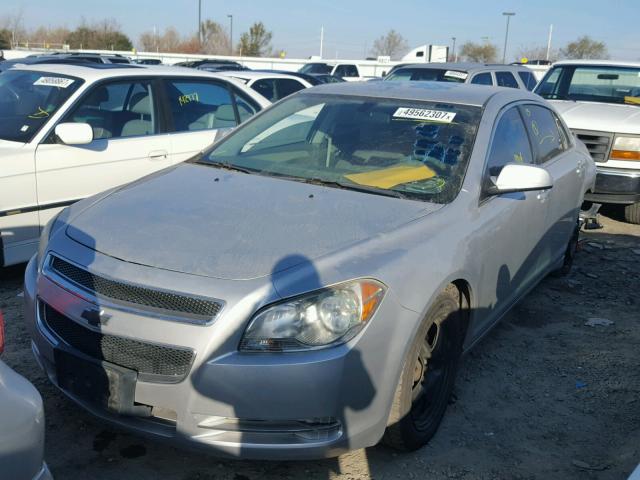 1G1ZC5E00AF175716 - 2010 CHEVROLET MALIBU 1LT SILVER photo 2