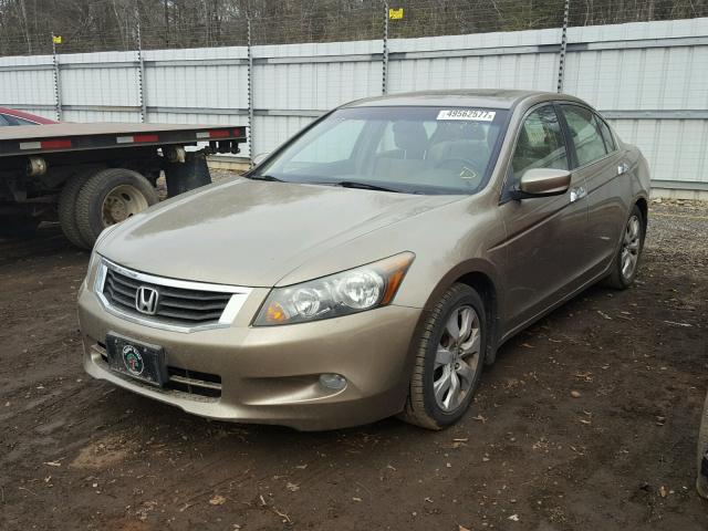 1HGCP36749A032604 - 2009 HONDA ACCORD EX WHITE photo 2