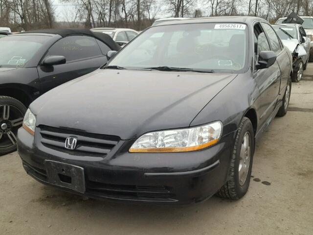 1HGCG16532A068387 - 2002 HONDA ACCORD EX BLACK photo 2