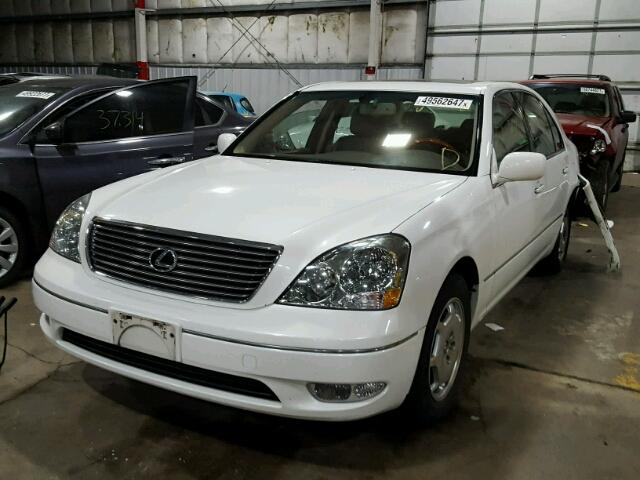 JTHBN30FX10003519 - 2001 LEXUS LS 430 WHITE photo 2