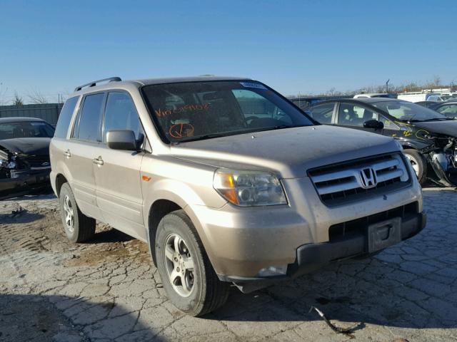 5FNYF18426B019108 - 2006 HONDA PILOT EX SILVER photo 1