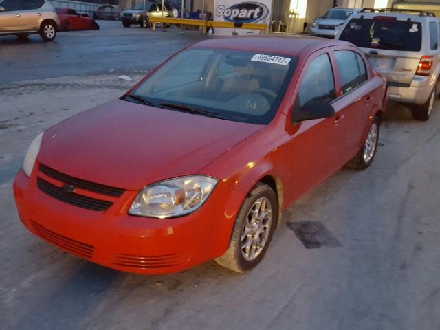 1G1AK55F767746317 - 2006 CHEVROLET COBALT LS RED photo 2