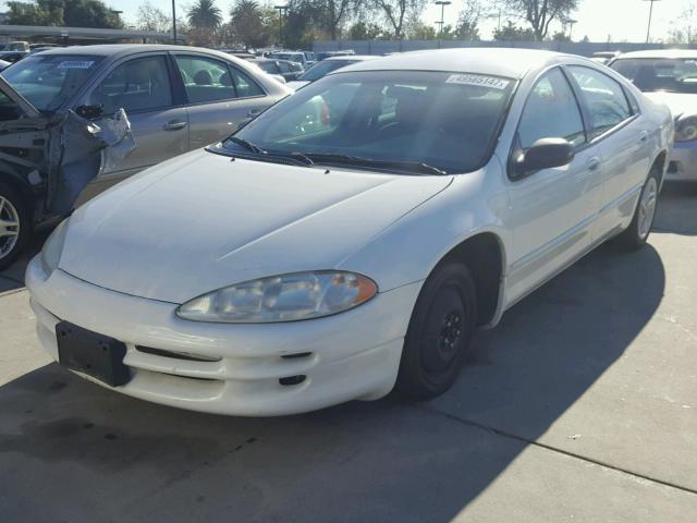 2B3HD46R01H594821 - 2001 DODGE INTREPID S WHITE photo 2