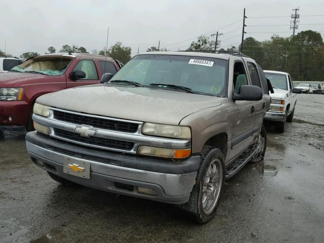 1GNEC13Z32R137761 - 2002 CHEVROLET TAHOE C150 GOLD photo 2