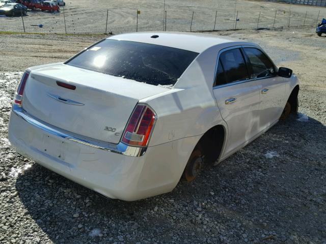 2C3CCAETXDH532536 - 2013 CHRYSLER 300C WHITE photo 4