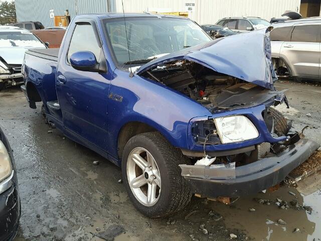 2FTRF07383CA97001 - 2003 FORD F150 SVT L BLUE photo 1